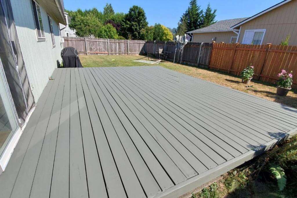 Decks Jasco Quality Painting 2