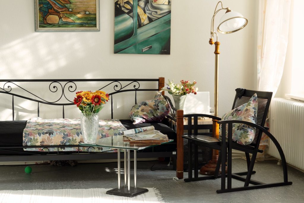 Impact of Lighting on Interior Paint Colors