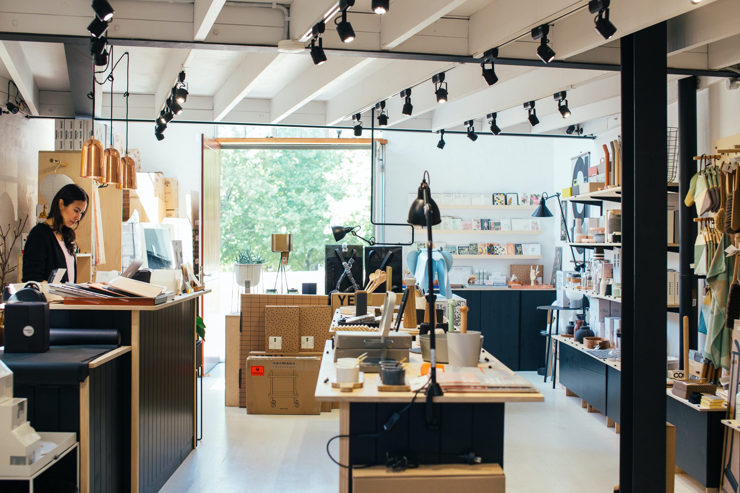 Commercial Painter Tacoma Revitalizing Commercial Space